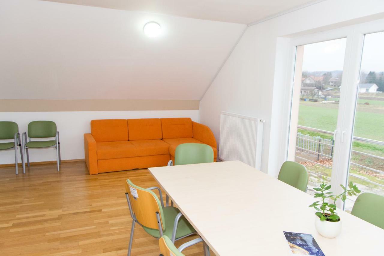 לנדבה Apartma Murania מראה חיצוני תמונה
